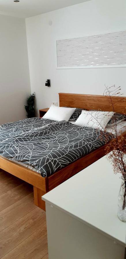 Apartments Woodnotes Licko Petrovo Selo エクステリア 写真